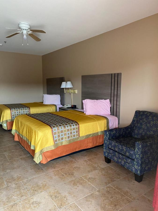 Fresnos And Motel